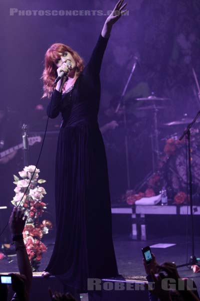 FLORENCE AND THE MACHINE - 2009-11-07 - PARIS - La Cigale - 